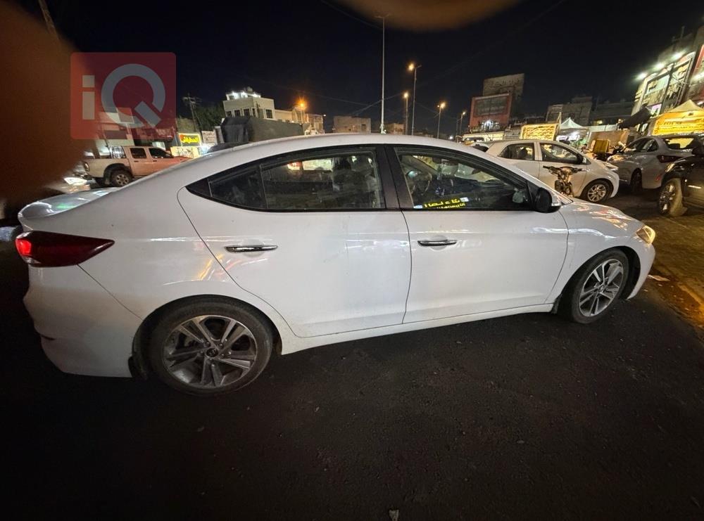 هيونداي النترا